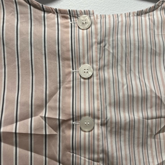 Tunic - Picture 2 of 5